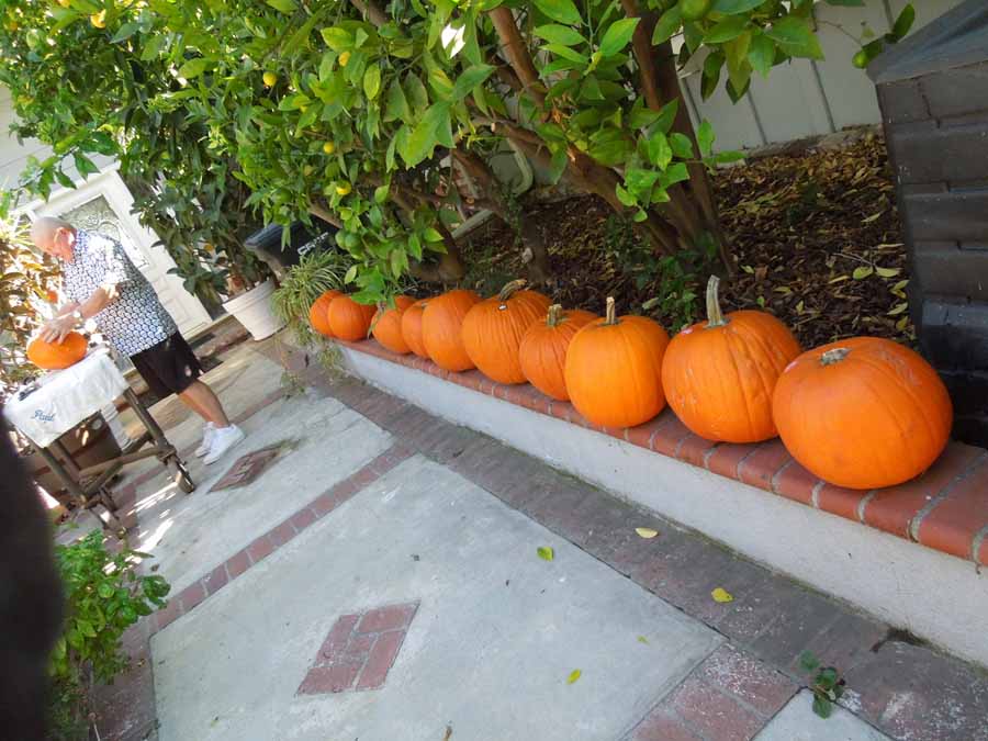 Pumpking carving for Halloween 2012